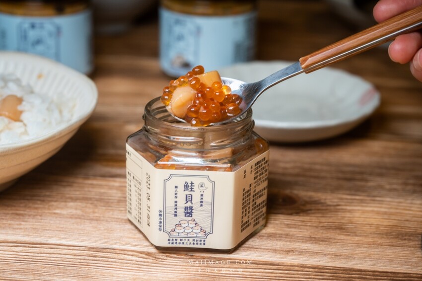 台中團購美食｜你吃土了嗎？幽靈吃土醬家家必備，台中超火排隊名店幽靈鮭貝醬全新產品。文末有官網購買連結