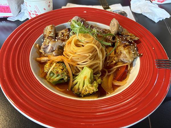 《嘉義❤️東區》廢溫室Greenhouse café，真的是