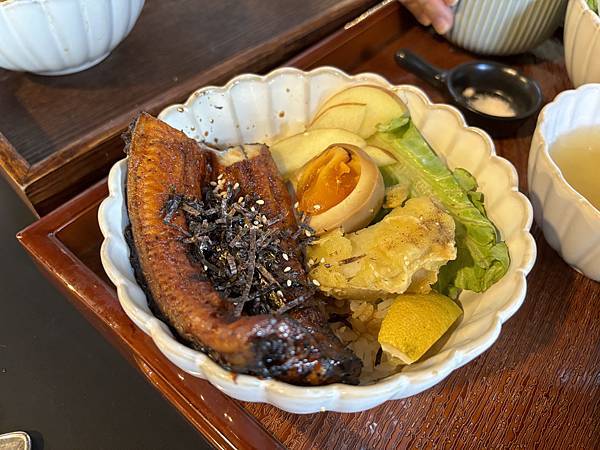 《嘉義❤️東區》廢溫室Greenhouse café，真的是