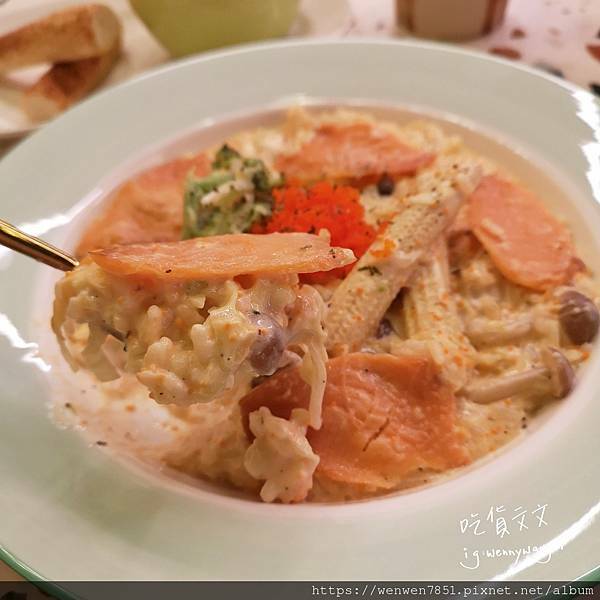 21-10-28-10-41-26-759_deco.jpg 21-10-28-10-41-26-759_deco.jpg