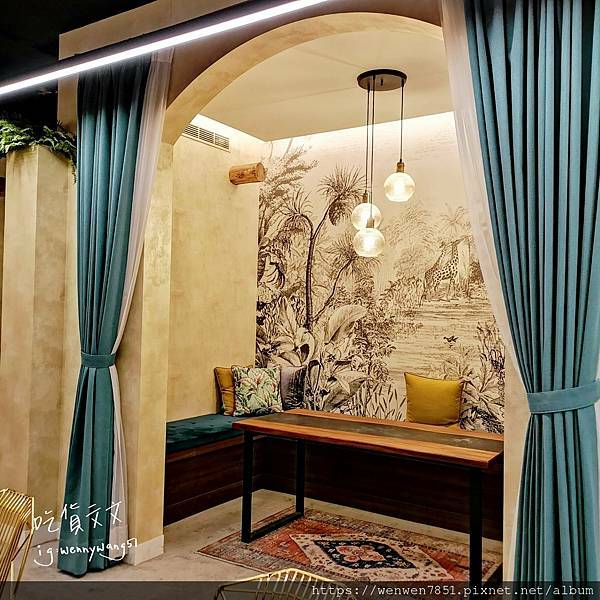 21-10-28-10-23-23-236_deco.jpg 21-10-28-10-23-23-236_deco.jpg