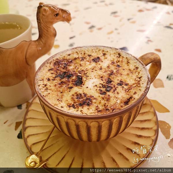 21-10-28-10-38-58-004_deco.jpg 21-10-28-10-38-58-004_deco.jpg