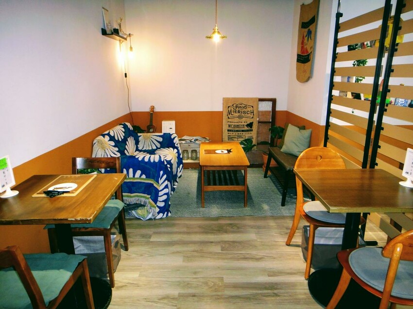 【美食】「來福咖啡 laifu coffee」新莊甜點咖啡廳推薦，輔大美食推薦、寵物友善餐廳 附菜單