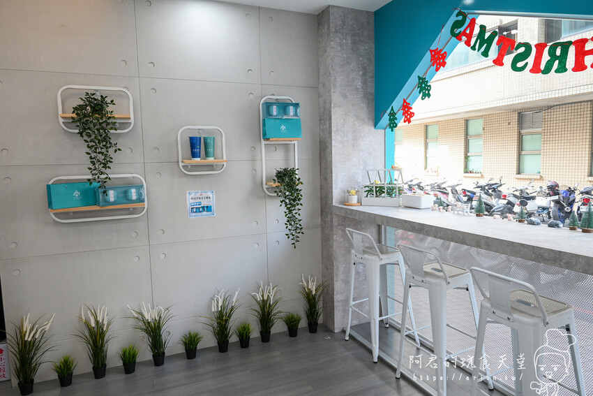 【台中】白浪春禾大墩店｜視覺系手搖飲，不只店面漂亮，漸層特色更是好喝又好拍 » 阿君的玩食天堂