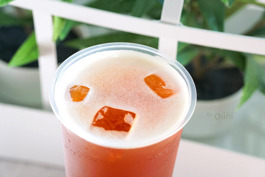 白浪春禾│台中手搖飲。特殊萃取純粹茶飲,每一口都香濃過癮