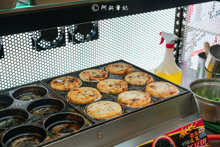 三十二雞蛋堡,22雞蛋堡,雞蛋堡,台中美食,台中雞蛋堡,台中蛋堡,台中小吃,永興街美食,永興間小吃