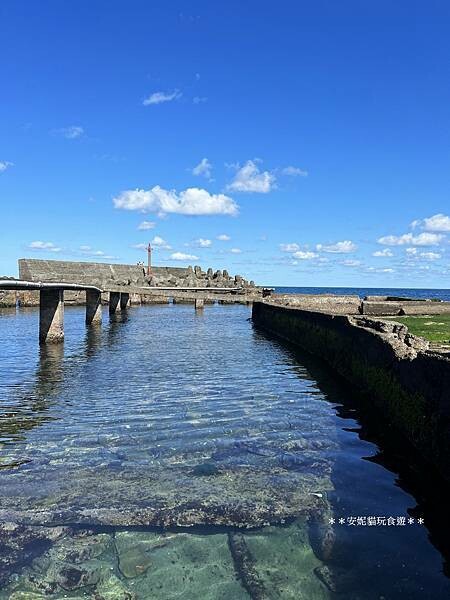新北市貢寮區【新北。貢寮】馬崗漁港吃龍蝦|極東郵筒&極東咖啡館.嗨九蒸鮮小吃