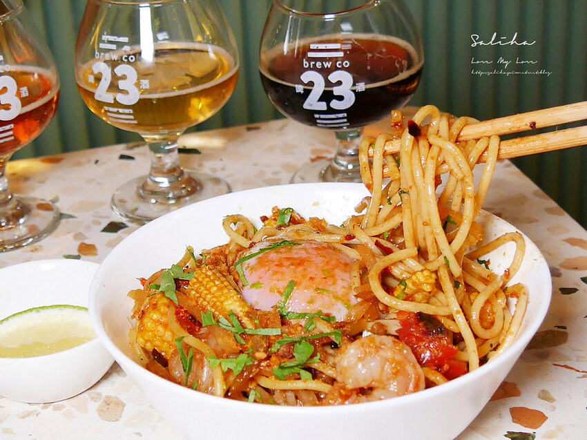 台北西門町美食餐廳推薦串串23西門站聚餐約會餐廳好吃多國料理串燒啤酒小酌 (1)