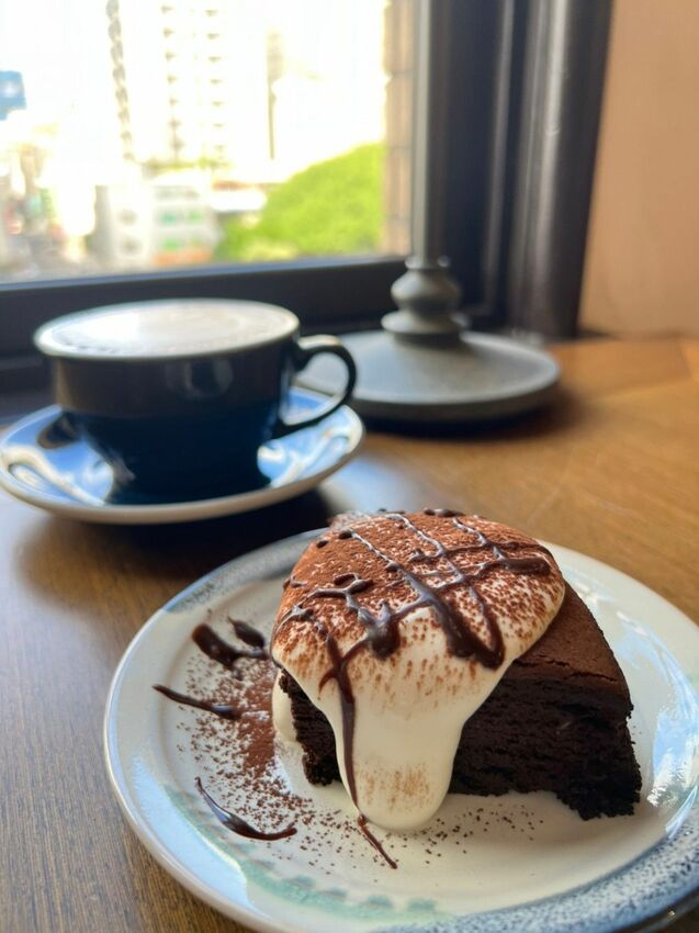 西門咖啡廳｜4F劇場咖啡 在古蹟裡喝咖啡 享受不一樣的西門町 還有超好吃的燒賣！