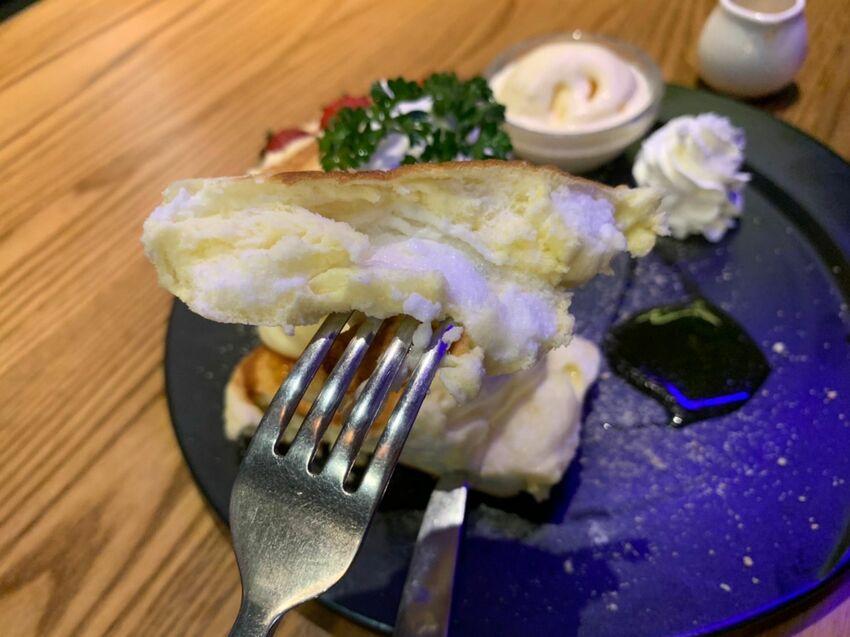 民權西路早午餐｜圈子 Brunch.Coffee 美式早午餐廳 超大份量好滿足 草莓舒芙蕾好Q嫩