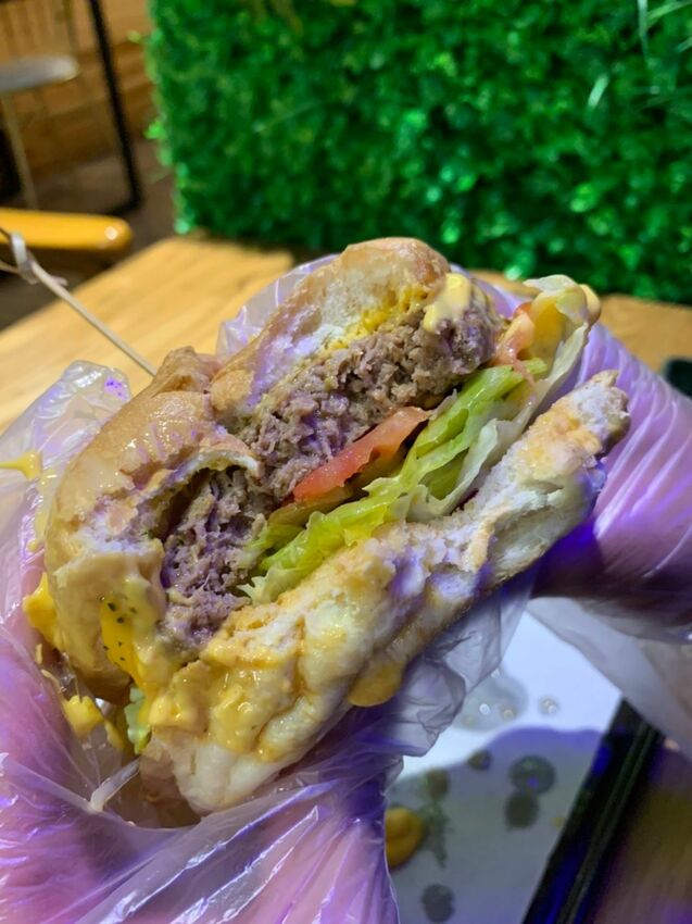 民權西路早午餐｜圈子 Brunch.Coffee 美式早午餐廳 超大份量好滿足 草莓舒芙蕾好Q嫩