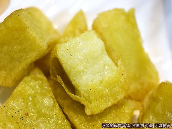 阿嬌米干21-炸豆粉剖面.JPG