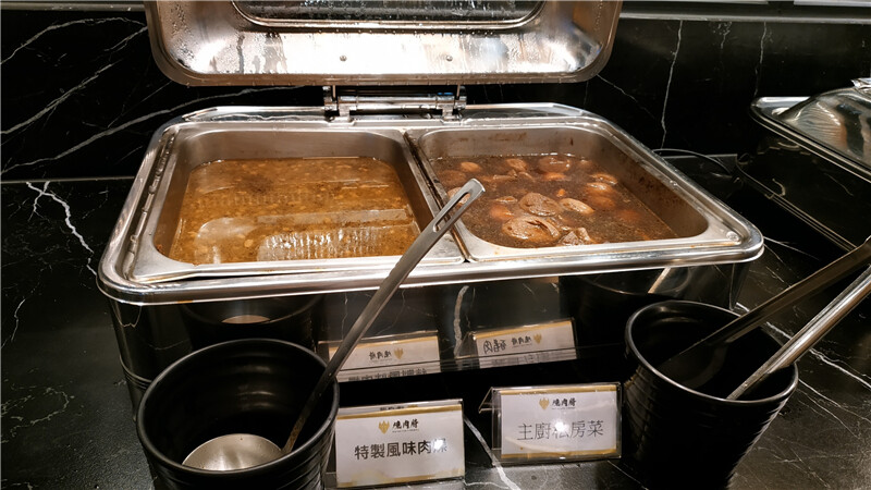 美食｜高雄夢時代【燒肉將Yakiniku Plus】當科技碰撞美食 ，高科技燒肉吃到飽火烤兩吃， 讓你眼睛為之一亮