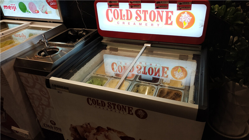 美食｜高雄夢時代【燒肉將Yakiniku Plus】當科技碰撞美食 ，高科技燒肉吃到飽火烤兩吃， 讓你眼睛為之一亮