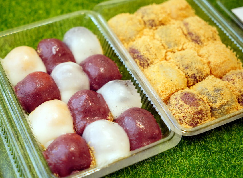 【桃園美食】康家客家手工麻糬．網美風棋格麻糬，三種口味一次滿足!