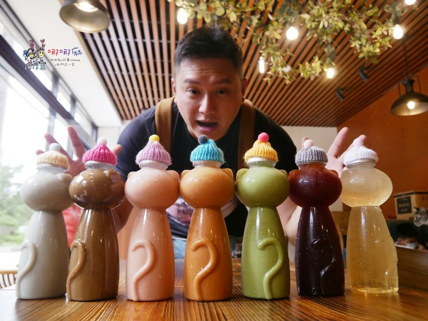 來嚕貓囉!八德貓咪餐廳推出超可愛貓咪泰奶,還有威武霸氣的大貓坐檯!