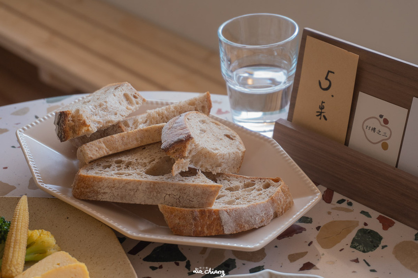 台中北屯區早午餐、下午茶餐廳-內有黑貓可拍屁屁-昨日風景X11樓之三