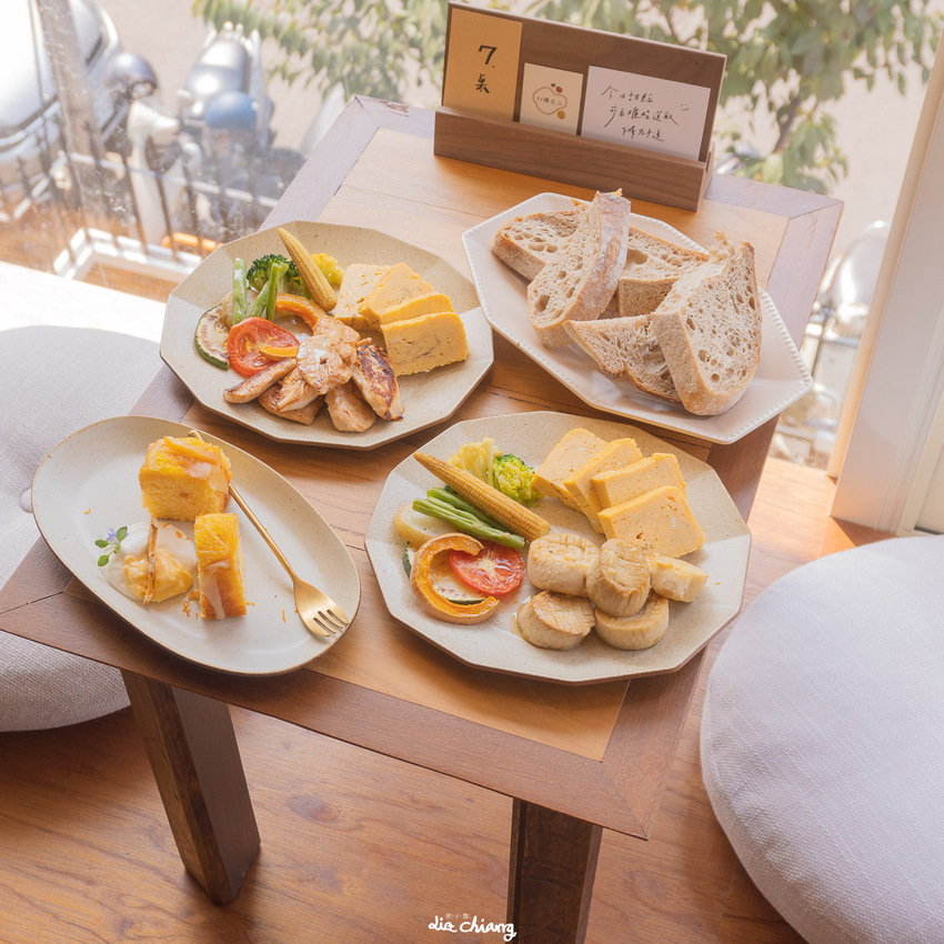 台中北屯區早午餐、下午茶餐廳-內有黑貓可拍屁屁-昨日風景X11樓之三