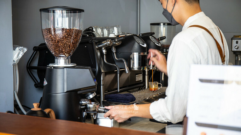 台中西區 ｜咖啡館 Blank Plan留白計畫-咖啡、茶飲、甜點和選物及展覽 期待正式對外接客!