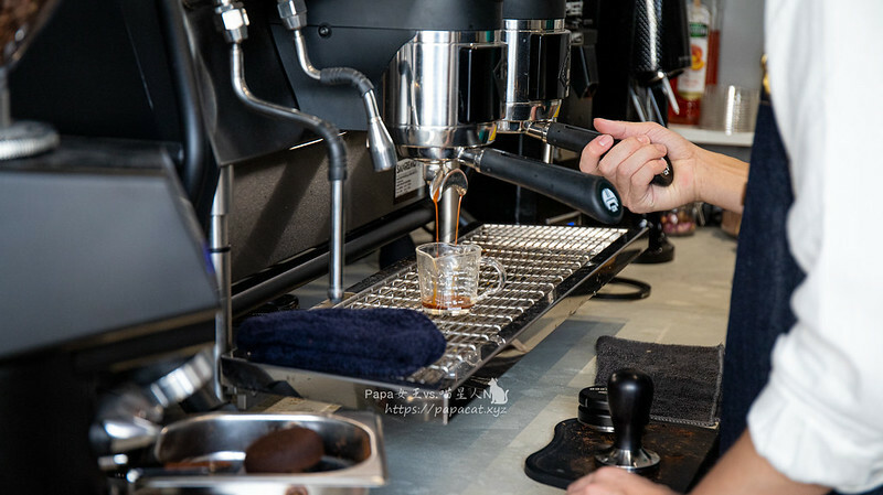 台中西區 ｜咖啡館 Blank Plan留白計畫-咖啡、茶飲、甜點和選物及展覽 期待正式對外接客!