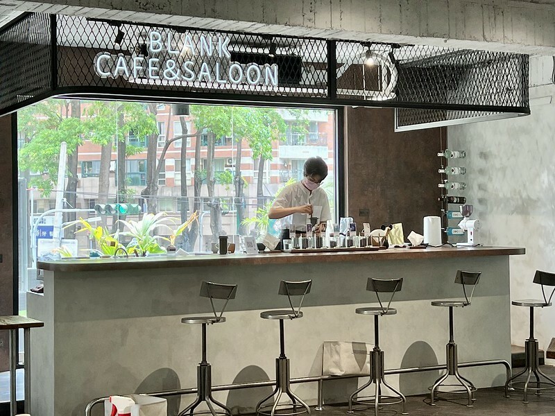 【台灣，台中市，西區】一樓一世界的「留白計畫 blank plan」。（台中特色小店/台