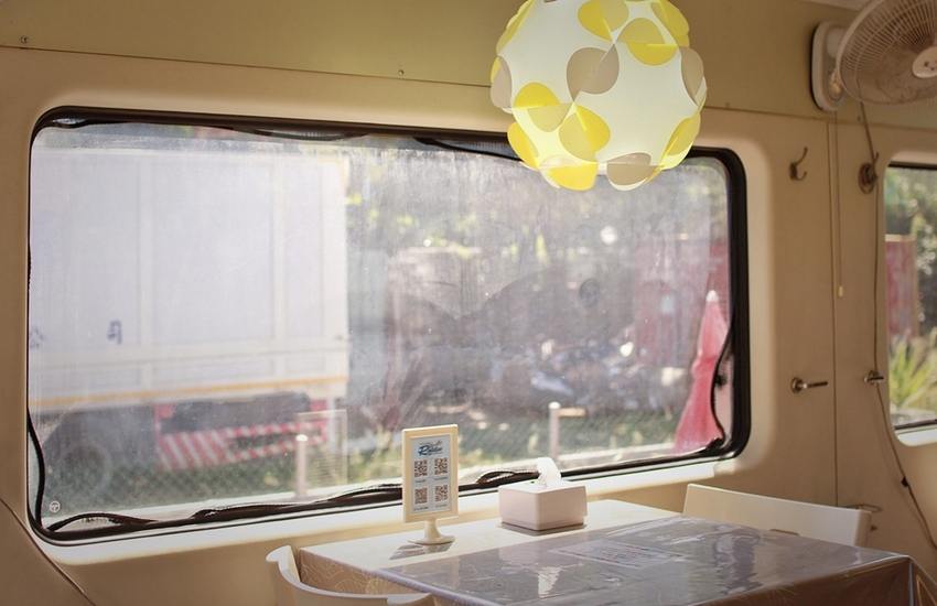 桃園景觀餐廳/龍潭路帝斯美式餐廳,龍潭唯一的火車主體餐廳,火車迷快朝聖吧! - Ann‧榜哥‧生活事務所