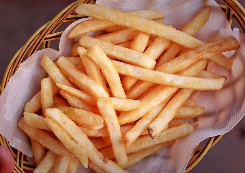 桃園景觀餐廳/龍潭路帝斯美式餐廳,龍潭唯一的火車主體餐廳,火車迷快朝聖吧! - Ann‧榜哥‧生活事務所