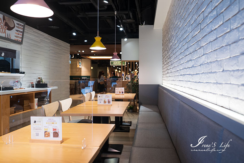 南港CITYLINK美食｜想喝雞湯不必自己慢慢熬，適合闔家大小品嚐的雞湯，濃一點雞湯、山藥蘋果、剝皮辣椒 口味與眾不同 @Irenes 食旅．時旅