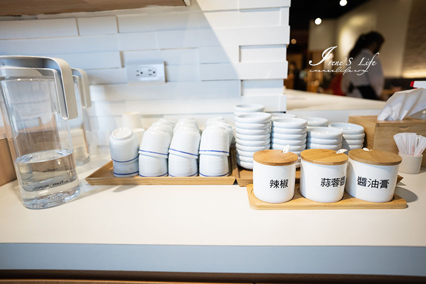 南港CITYLINK美食｜想喝雞湯不必自己慢慢熬，適合闔家大小品嚐的雞湯，濃一點雞湯、山藥蘋果、剝皮辣椒 口味與眾不同 @Irenes 食旅．時旅