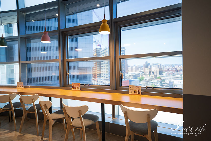 南港CITYLINK美食｜想喝雞湯不必自己慢慢熬，適合闔家大小品嚐的雞湯，濃一點雞湯、山藥蘋果、剝皮辣椒 口味與眾不同 @Irenes 食旅．時旅