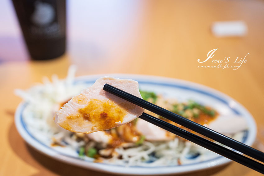 南港CITYLINK美食｜想喝雞湯不必自己慢慢熬，適合闔家大小品嚐的雞湯，濃一點雞湯、山藥蘋果、剝皮辣椒 口味與眾不同 @Irenes 食旅．時旅