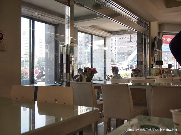 椿之味薏仁湯(薏仁主題館):【食記】台南安平-椿之味薏仁湯-薏仁主題館-安平店 : 料好實在的平價健康點心^^ 椿之味薏仁湯(薏仁主題館):【食記】台南安平-椿之味薏仁湯-薏仁主題館-安平店 : 料好實在的平價健康點心^^