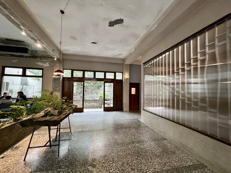 【台灣,嘉義市,東區】到醫院吃豆花?老房子內的嘉義豆花老店“桃城豆花-光華路店“。ʌ