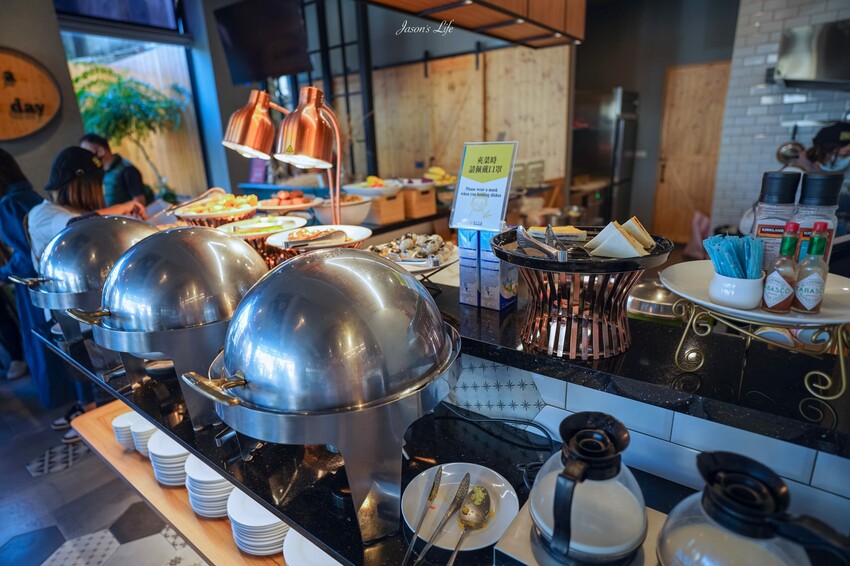 【彰化田中｜住宿】田中文旅。近田中火車站，彰化住宿推薦，設計感十足旅店，提供下午點心和泡麵宵夜