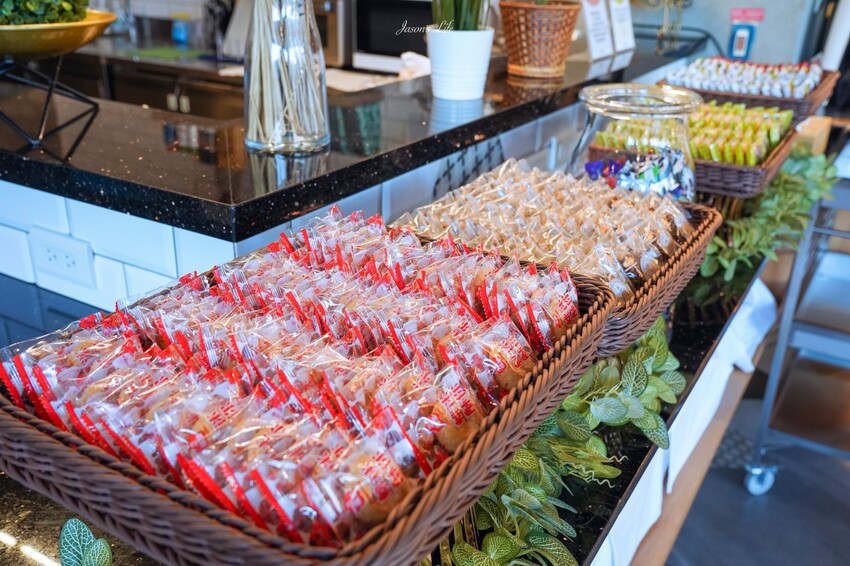 【彰化田中｜住宿】田中文旅。近田中火車站，彰化住宿推薦，設計感十足旅店，提供下午點心和泡麵宵夜