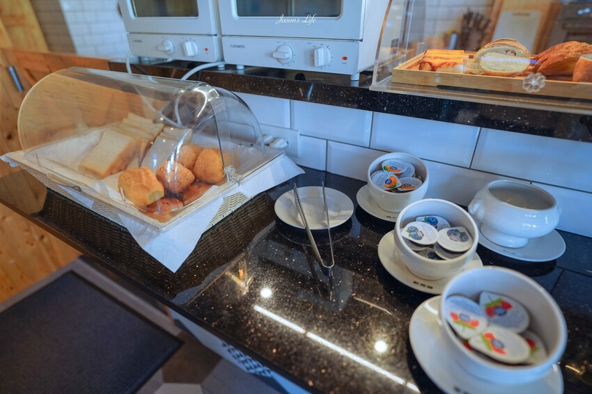 【彰化田中｜住宿】田中文旅。近田中火車站，彰化住宿推薦，設計感十足旅店，提供下午點心和泡麵宵夜