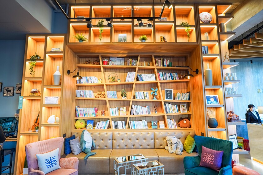 【彰化田中｜住宿】田中文旅。近田中火車站，彰化住宿推薦，設計感十足旅店，提供下午點心和泡麵宵夜