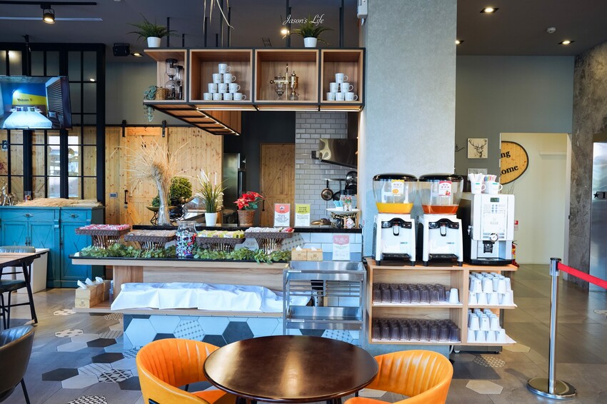 【彰化田中｜住宿】田中文旅。近田中火車站，彰化住宿推薦，設計感十足旅店，提供下午點心和泡麵宵夜