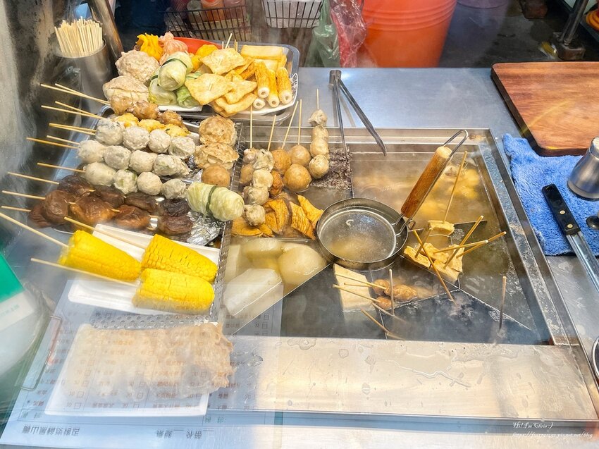 壽山黑輪店.壽山黑輪店菜單.鼓山渡輪站美食.鼓山美食推薦.中山大學美食推薦.西子灣美食 3.JPG