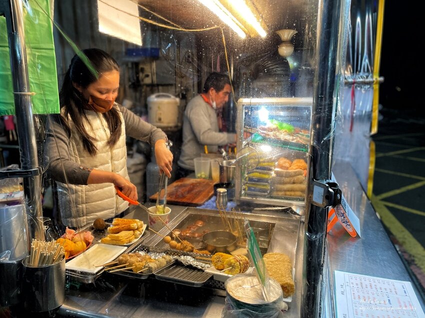 壽山黑輪店.壽山黑輪店菜單.鼓山渡輪站美食.鼓山美食推薦.中山大學美食推薦.西子灣美食 27.JPG