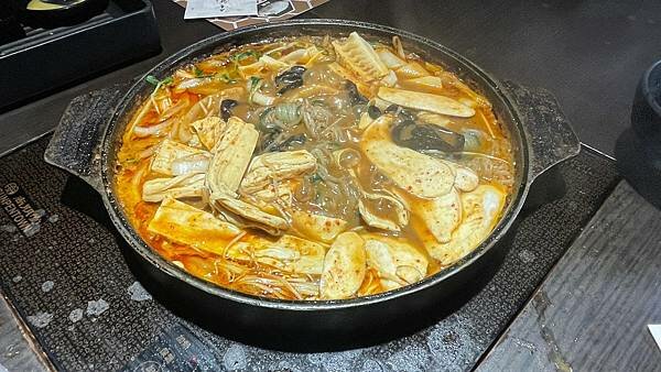 LINE_ALBUM_壽喜燒一丁_220413_29