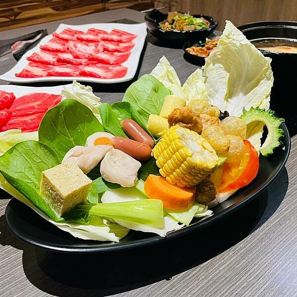 LINE_ALBUM_肉多多_230130_35.jpg LINE_ALBUM_肉多多_230130_35.jpg