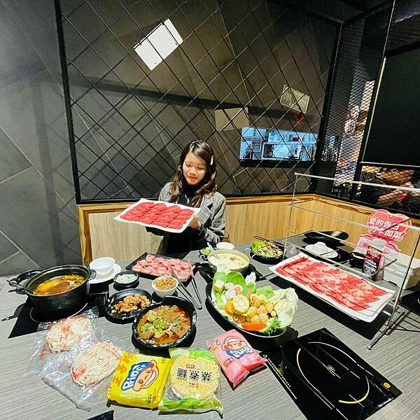 LINE_ALBUM_肉多多_230130_48.jpg LINE_ALBUM_肉多多_230130_48.jpg