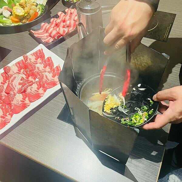 LINE_ALBUM_肉多多_230130_28.jpg LINE_ALBUM_肉多多_230130_28.jpg