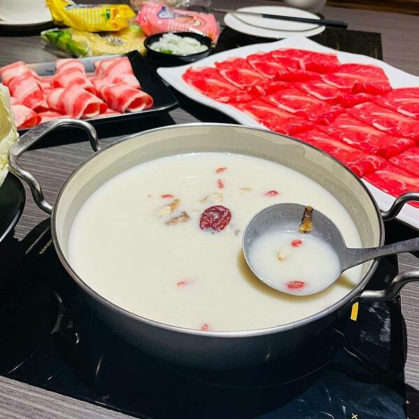 LINE_ALBUM_肉多多_230130_44.jpg LINE_ALBUM_肉多多_230130_44.jpg