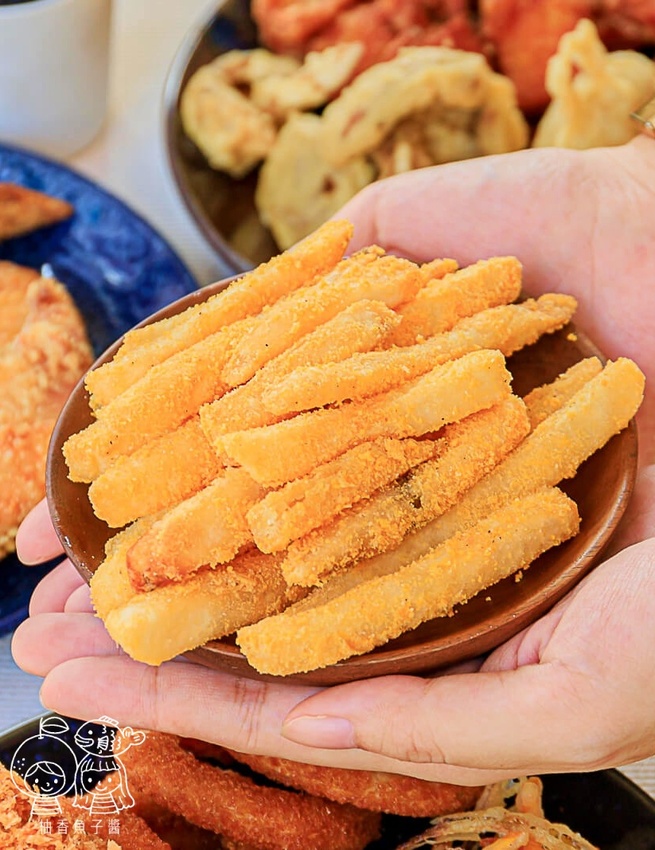 啖雞│台中日式炸物專賣店新開幕！唐揚炸雞竟有超酷鹹蛋黃口味，自製獨門粉漿油炸，激推蔬菜天婦羅嘴饞必吃！