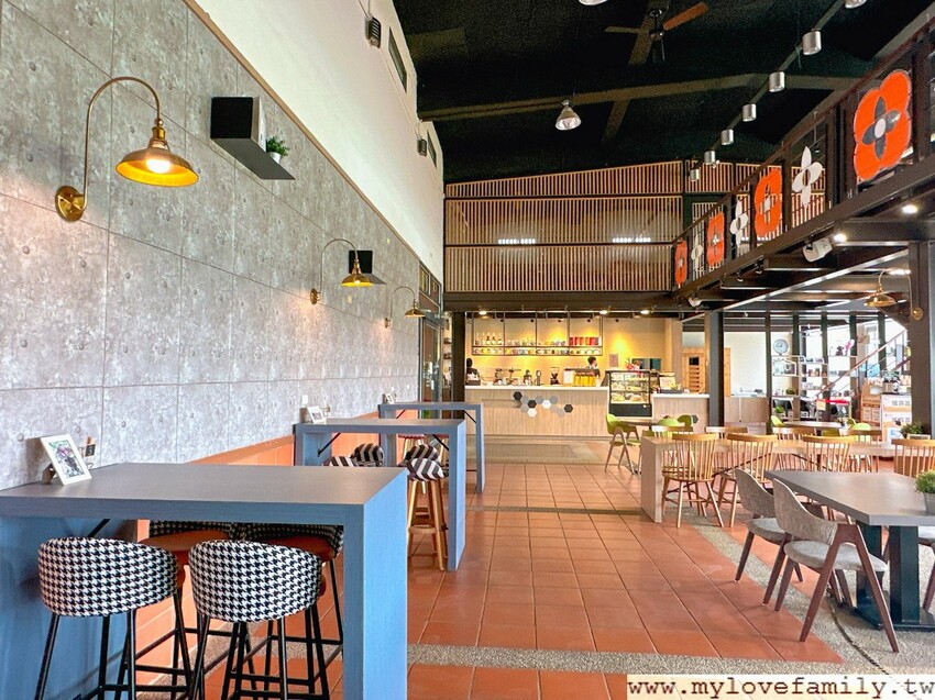 新埔鎮農會穀倉咖啡廳