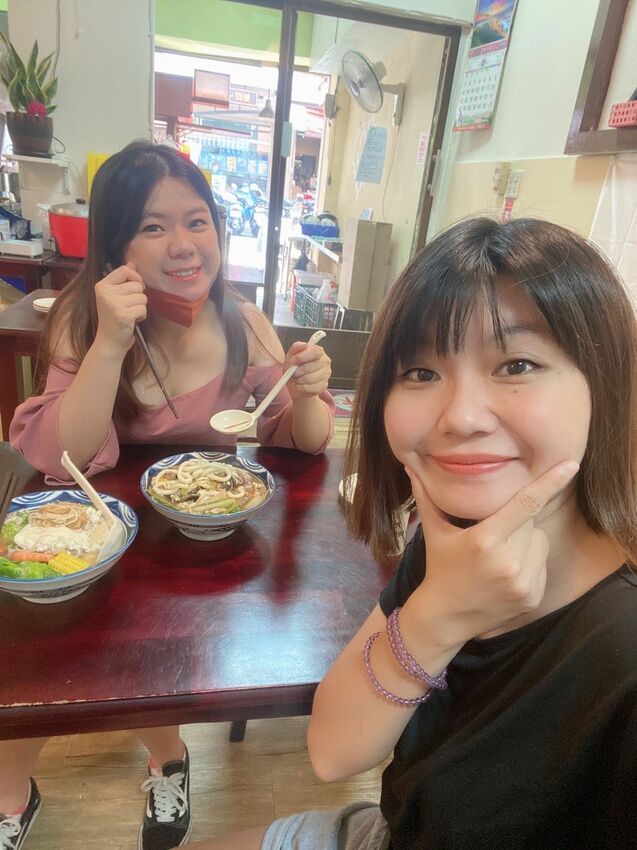 [台中北區] 鐵厝鍋燒｜來自高雄柯仔寮漁村的鍋燒麵｜新鮮食材每日熬煮高湯｜鮮甜好吃的自製虱目魚丸｜寵物友善店家｜內附菜單