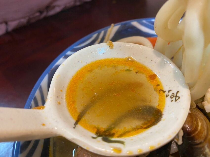 [台中北區] 鐵厝鍋燒｜來自高雄柯仔寮漁村的鍋燒麵｜新鮮食材每日熬煮高湯｜鮮甜好吃的自製虱目魚丸｜寵物友善店家｜內附菜單