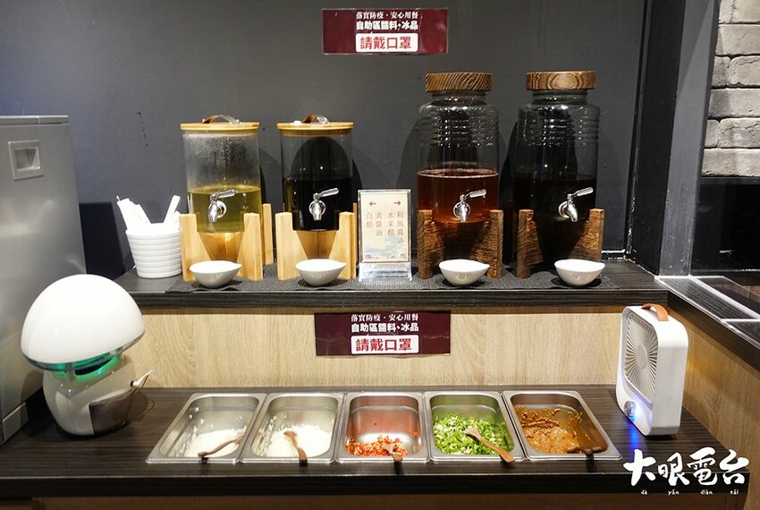 舞古賀涮涮屋｜「高雄火鍋 」龍蝦海鮮 頂級肉品火鍋專門 大港吃鍋得獎 .鼓山華榮店 - 大眼電台 DaYan talk